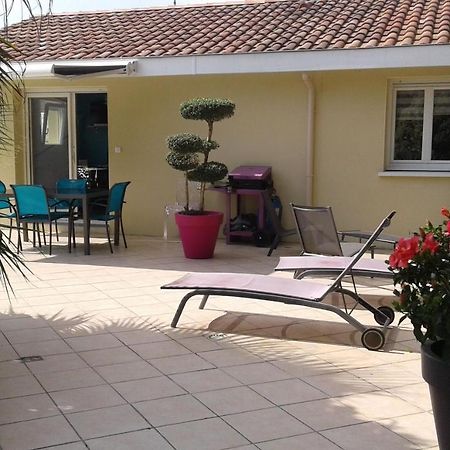 Gite T2 Tarnos Avec Piscine Exterior photo
